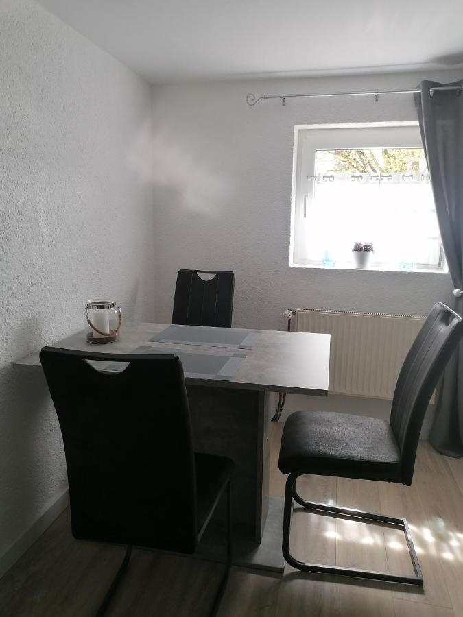 Schoenes Appartement " Die Ponybude" Auf Unserem Reiterhof Birkenbeul エクステリア 写真